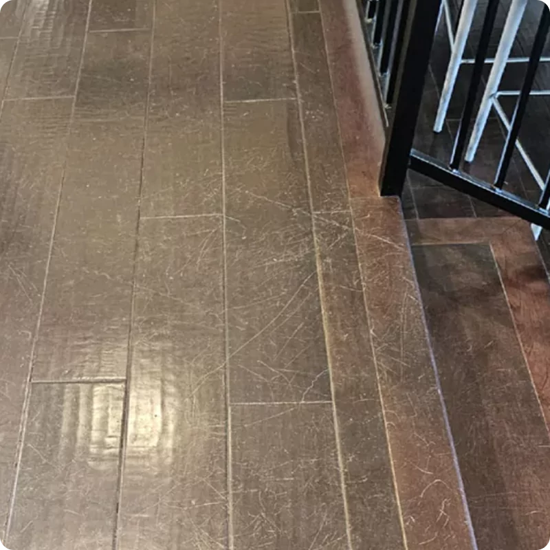 Hardwood Floor Cleaning img (3)