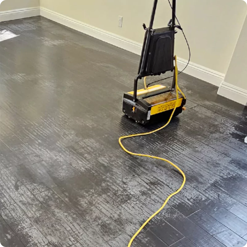 Laminate Floor Cleaning img (4)